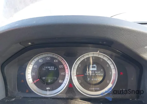 2013 Volvo S60 T5/T5 Platinum/T5 Premier/T5 Premier Plus from USA, damaged, VIN YV1612FS5D2190569